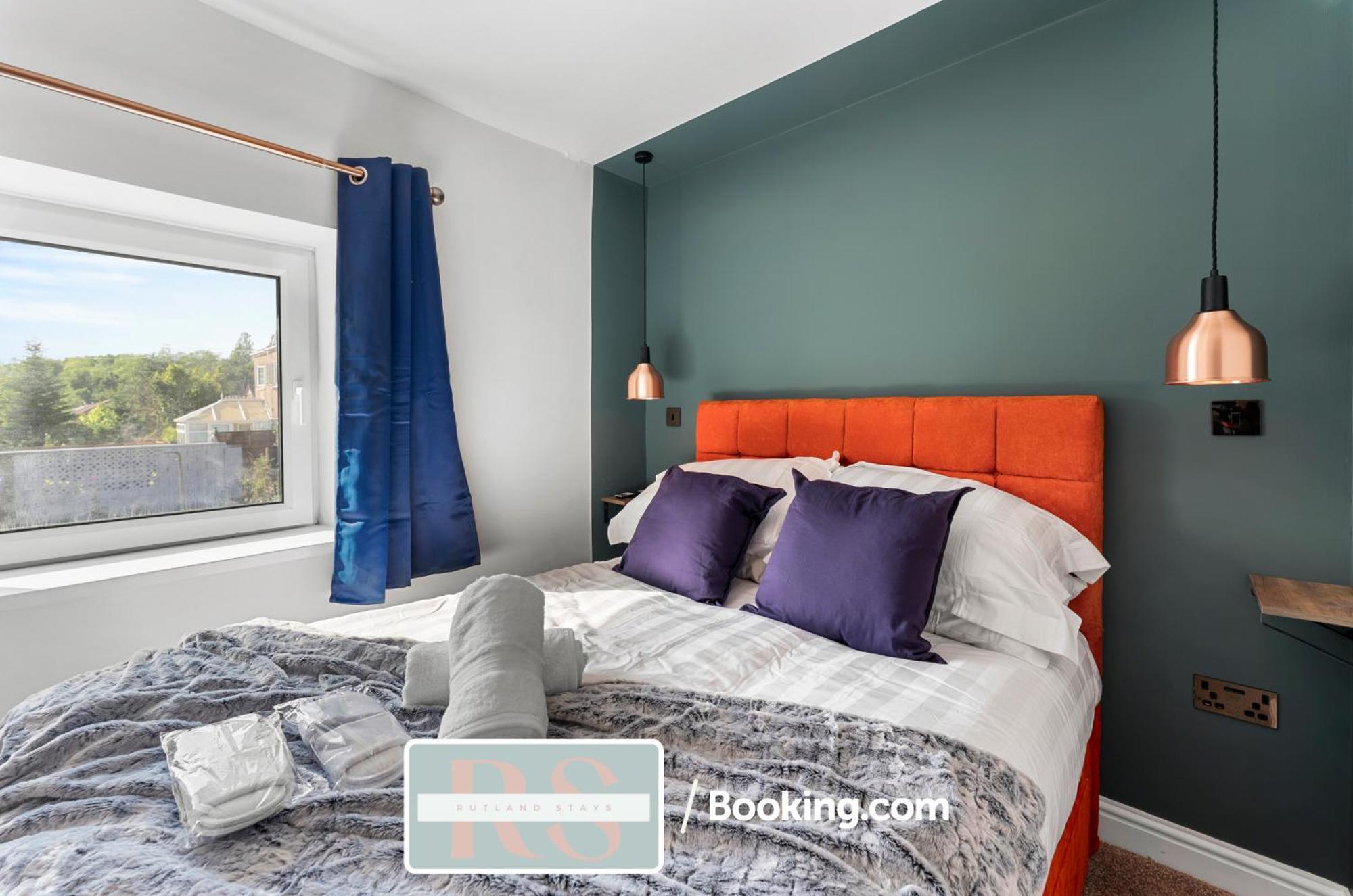 Contractors Accommodation South Wales By Rutland Stays Short Lets & Serviced Accommodation Pentre Treorky Buitenkant foto